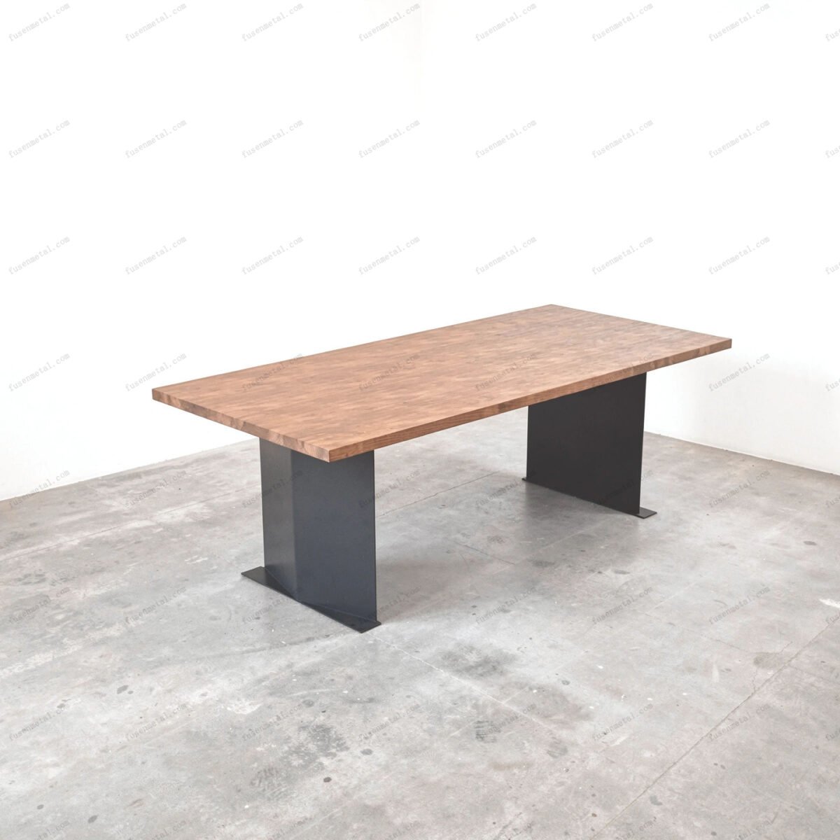 Iron plate V-shaped leg for table